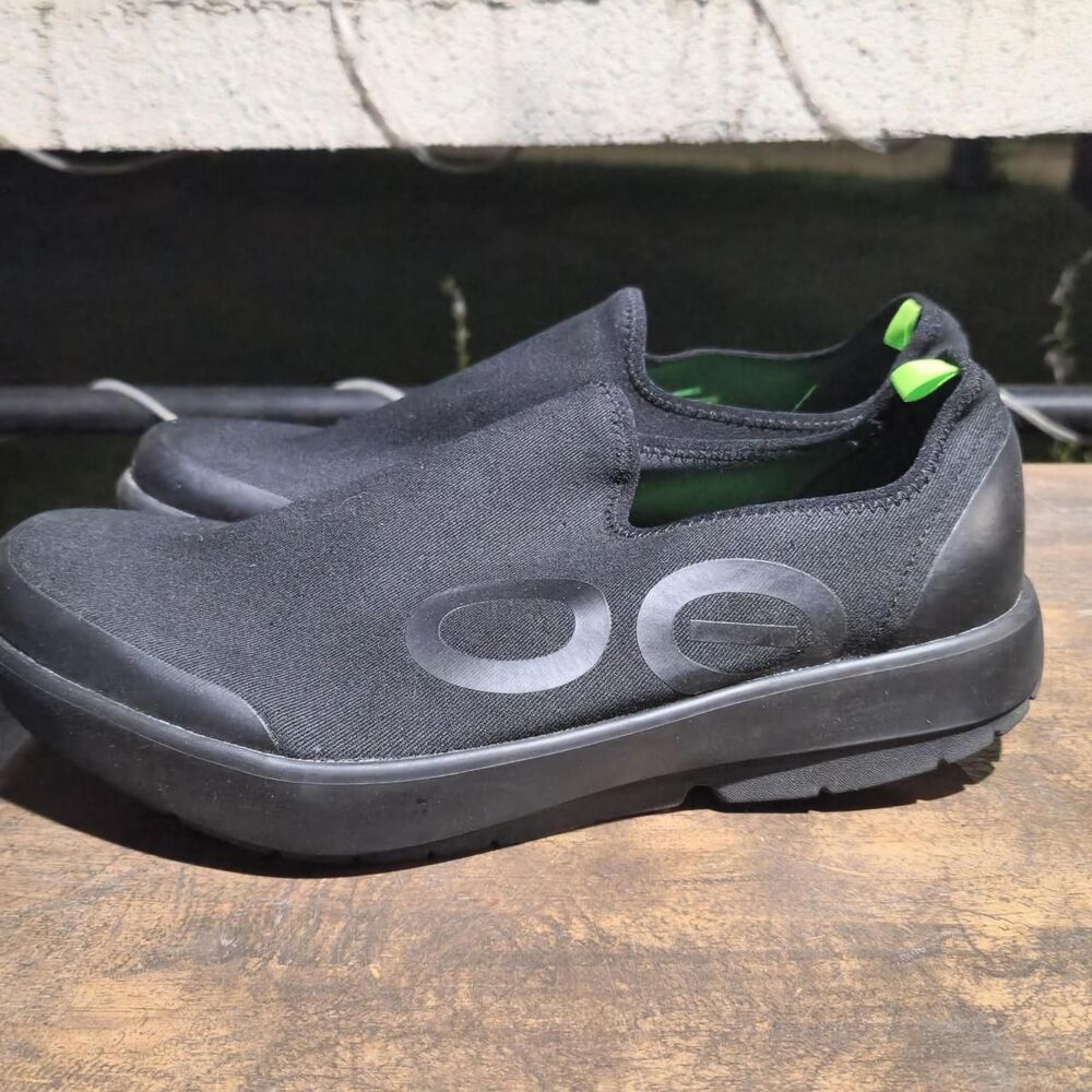 Oofos Men's Black Trainers size 14